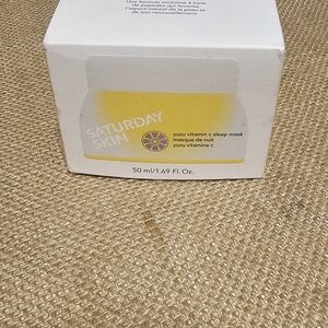 NIB Saturday Skin  Yuzu and Vitamin C sleep mask